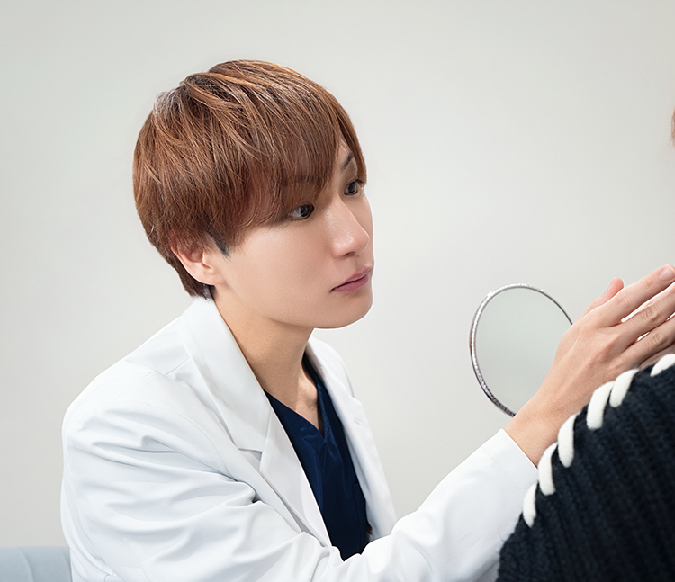 大宮院院長大窪医師カウンセリング風景