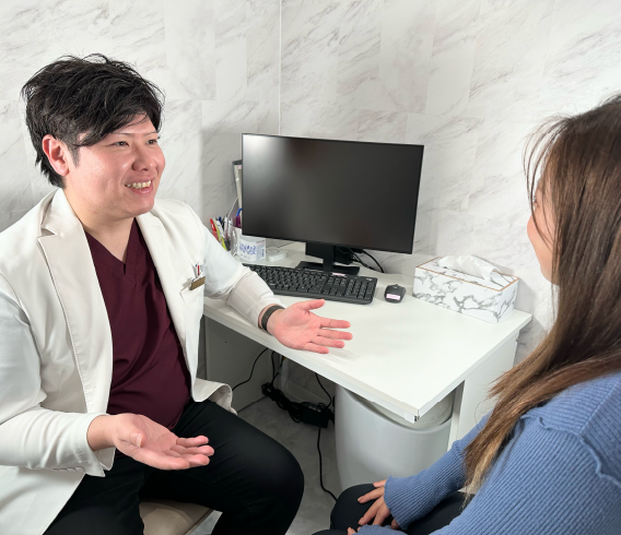 柏院院長大窪医師カウンセリング風景